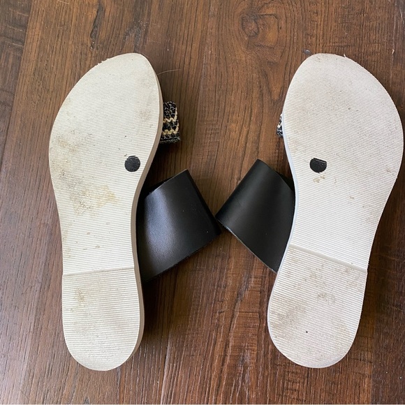 Charles David GIA White/Black Leather Woven Sandal Made in Italy SZ 36/6 - Picture 8 of 8